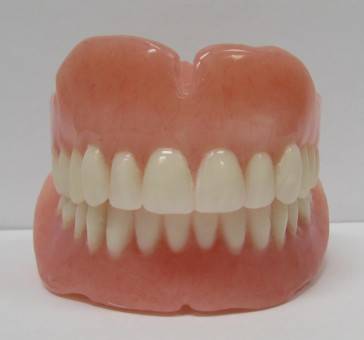 Denture Cleaning & Polish